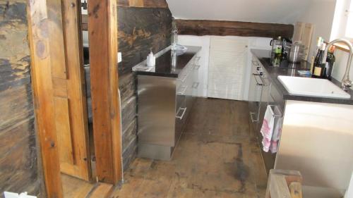 Kuchyň nebo kuchyňský kout v ubytování Ferienwohnung Graubünden/ Castiel