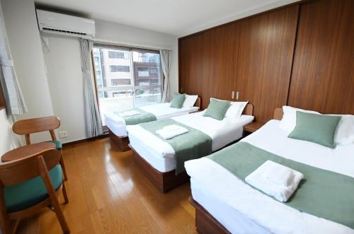 Near Shinsaibashi Dotonbori 2BR private floor 6 Single beds