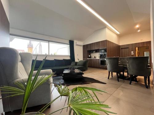 Apartmán s vírivkou v centre - Banská Bystrica