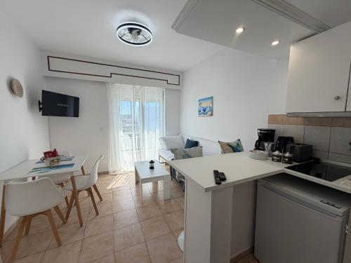 Nautilus City Studios & Apartments
