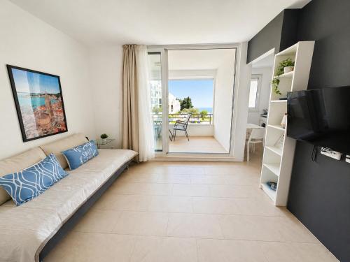 Znjan beachfront apartments Split