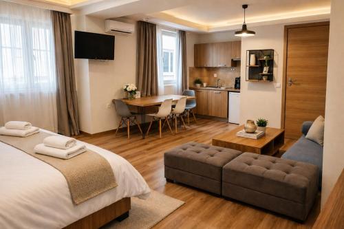 Ririka Athens Homes - Boutique Apartments in Historic Psyrri near Monastiraki Metro
