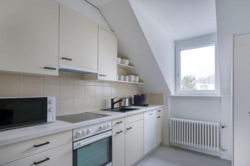 Honey Suite - Stylish 2,5 Room Apartment in Zurich