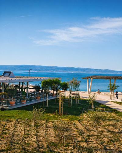 Znjan beachfront apartments Split