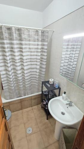 Los Cristianos Apartment, 1 bedroom Wifi Free & Big Terrace