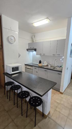 Los Cristianos Apartment, 1 bedroom Wifi Free & Big Terrace