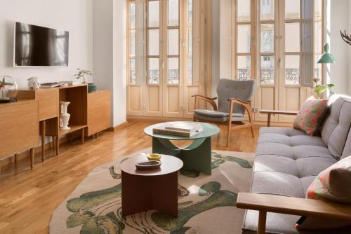 Halcyon Days designer apartments by Ana Locking photo 16