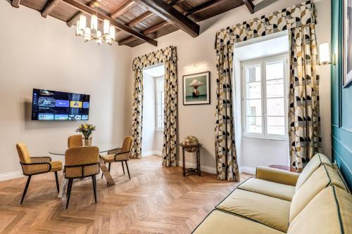 Babuino Palace&Suites Apartment with Terrace