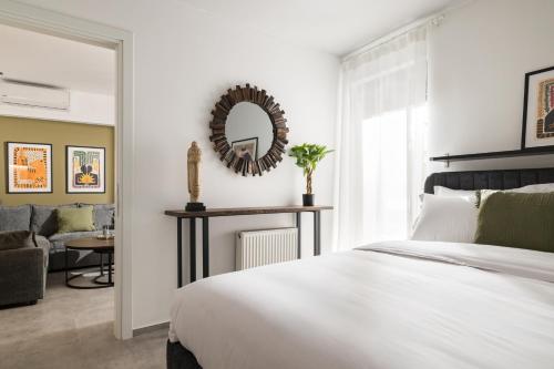 Amber Luxury Αpartment by BiNoBi!