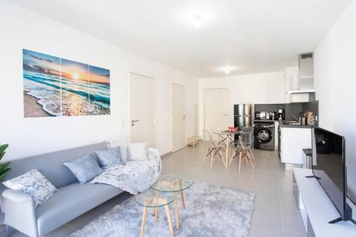 Riquier Central 1BR Steps from SNCF
