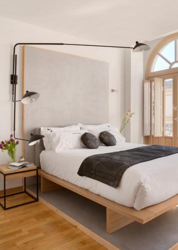 Halcyon Days designer apartments by Ana Locking photo 13