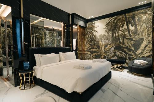 Un pat sau paturi într-o cameră la Bra Hotel Bari