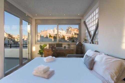 5th flr Boho Studio In Exarheia With Private Balcony