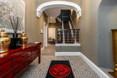 Dragon Suites Luxury Apartments at Rutland Square photo 65