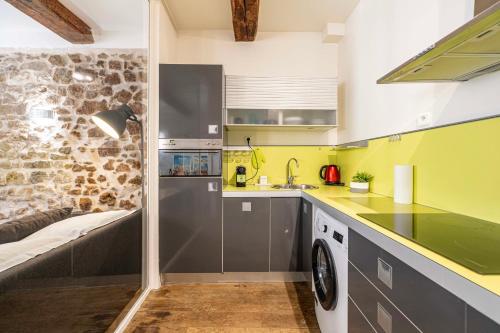 Charming 1-bedroom apartment with AC close Palais