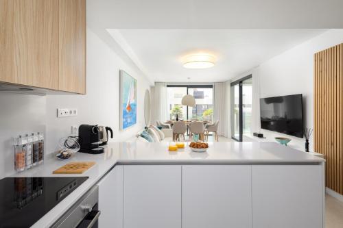 Apartment with Garden View