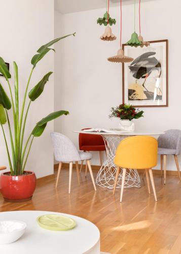 Halcyon Days designer apartments by Ana Locking photo 40
