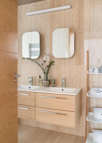 Halcyon Days designer apartments by Ana Locking photo 36