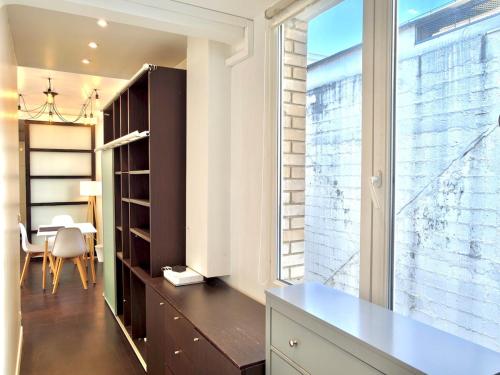 70m2 Spacious 2BR for 6 guests near Opera with Elevator