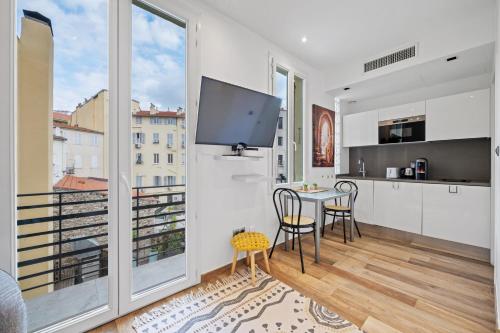 NICE City-Center 80m to the SEA / BEACH