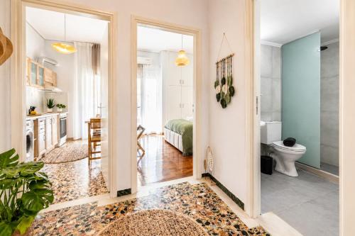 Boho Studio with Balcony Swing near Kalamata Center