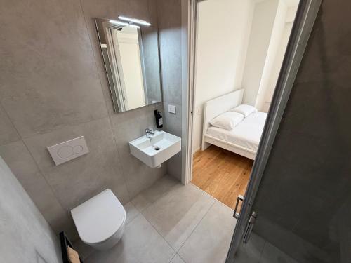 Milano Bicocca M5 - 5 Suites & Parking