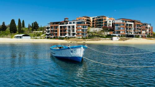 Foto Akrotiria Beach Apart Complex 1