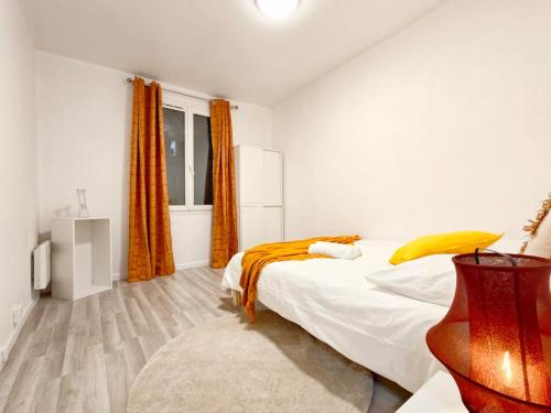 35m2 Marais 2BR Apartment near Pompidou and Metro N3-85b
