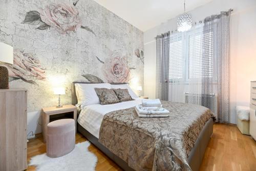 Luxury apartment Experience Zadar City Center near Beach with Balcony and Free Garage