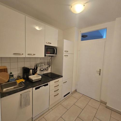 Spacious Fully-Equipped City Apartment