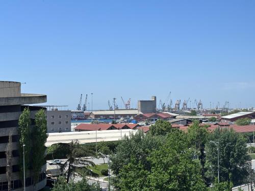 Port View 1 Bedroom Apartment with Sofa Bed, Buka Hospitality