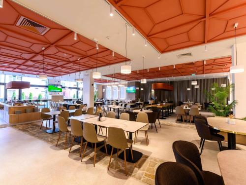 Mercure Alba Iulia — Restaurant/places to eat