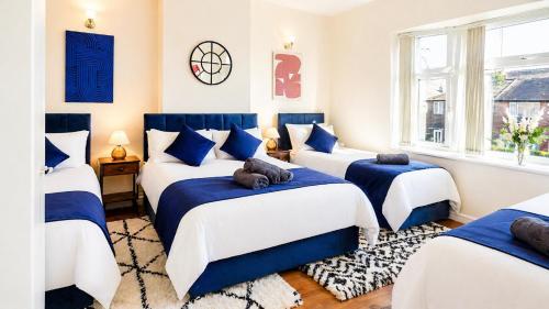 Near Uni and Hospital - Long Stays - Fast Wi-Fi - 15 Mins to City photo 3