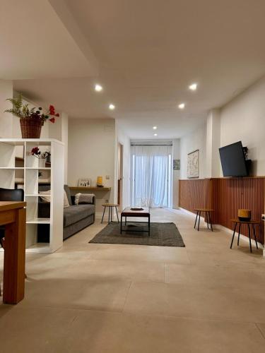 Amplio Apartamento Cerca Centro Histórico y Turia 5pax 2 Bath