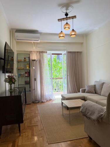 Cozy Two Bedroom Apt Near Katehaki Street & Metro