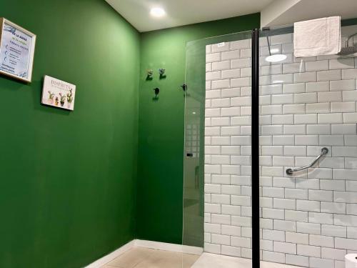 Amplio Apartamento Cerca Centro Histórico y Turia 5pax 2 Bath