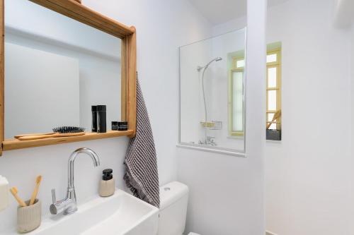 WHITE PERLA SUITE Top Sea Views Min to Old Town