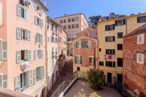 Le Malonat Premium Apartment 3 BedroomS Waterfall View