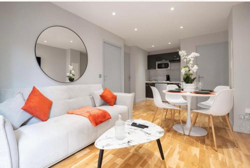Appartement luxueux compans caffarelli climatiseur parking privé gratuit jardin japonais 4 personnes