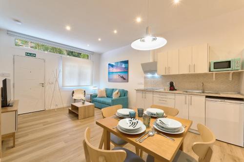 Kosta Homes - Carihuela Nest