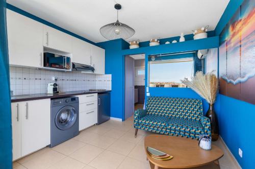 Roof Top Port Nature High-end apartment with large terrace on the walkway