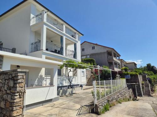 Apartmani Silvana&Vera
