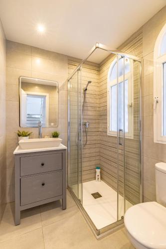 Chic Dream Home, Rooftop BBQ, 9 Pools, Golf Views photo 16