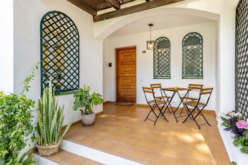 Chic Dream Home, Rooftop BBQ, 9 Pools, Golf Views photo 34
