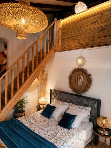 Tempat tidur dalam kamar di Tidododesiles