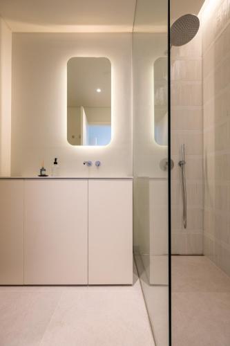 Premium Sea Views Luxury Penthouse By Inviting