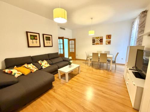 Tu hogar en el corazón de Córdoba con parking