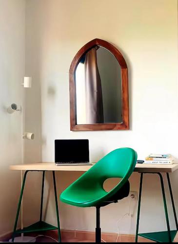 Island office with high speed internet & terrace