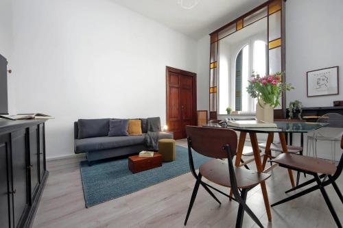 Cavour 2 bedrooms apartment