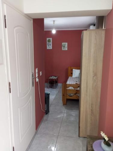 Cozy Single Studio Apartment - 22